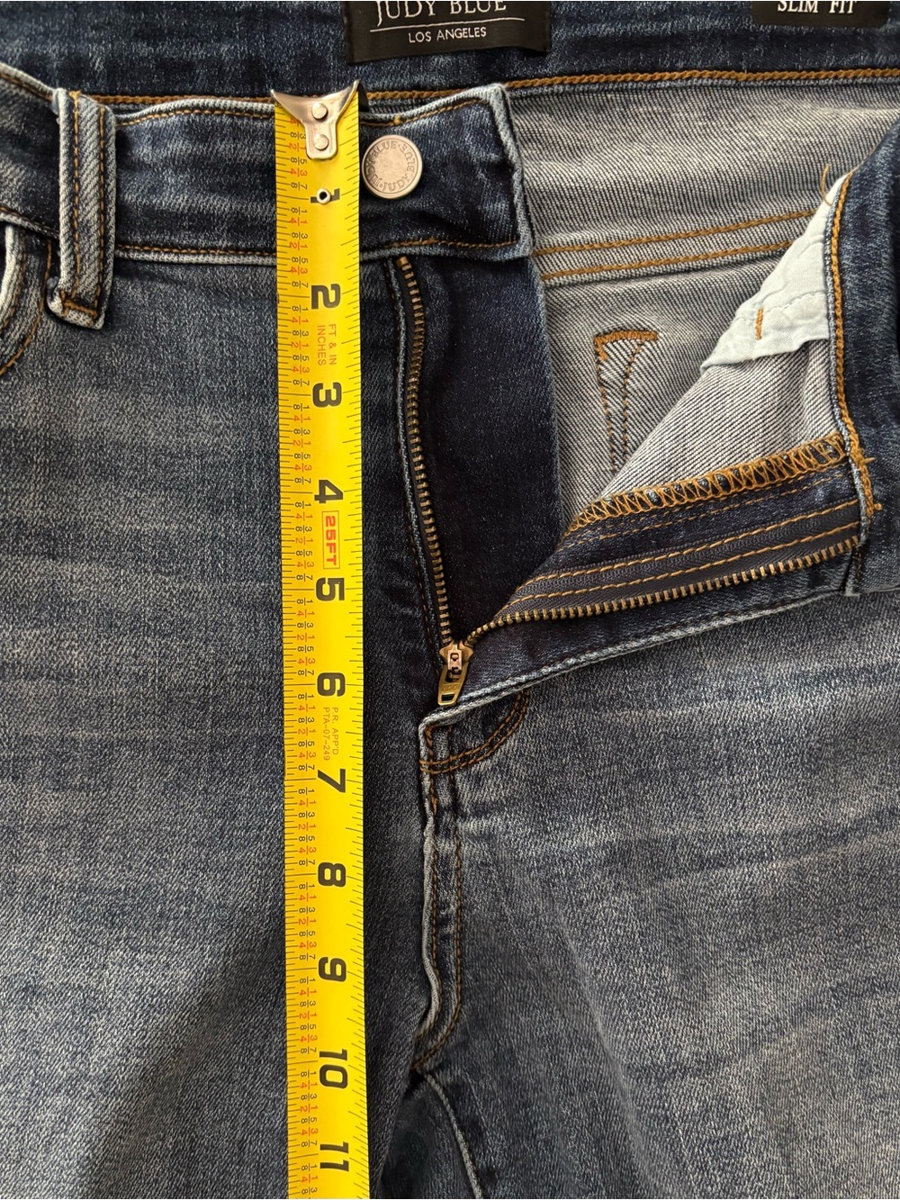 Judy Blue Mid Rise Classic Slim Fit Jeans Medium Wash 13/31 Excellent - Picture 10 of 14